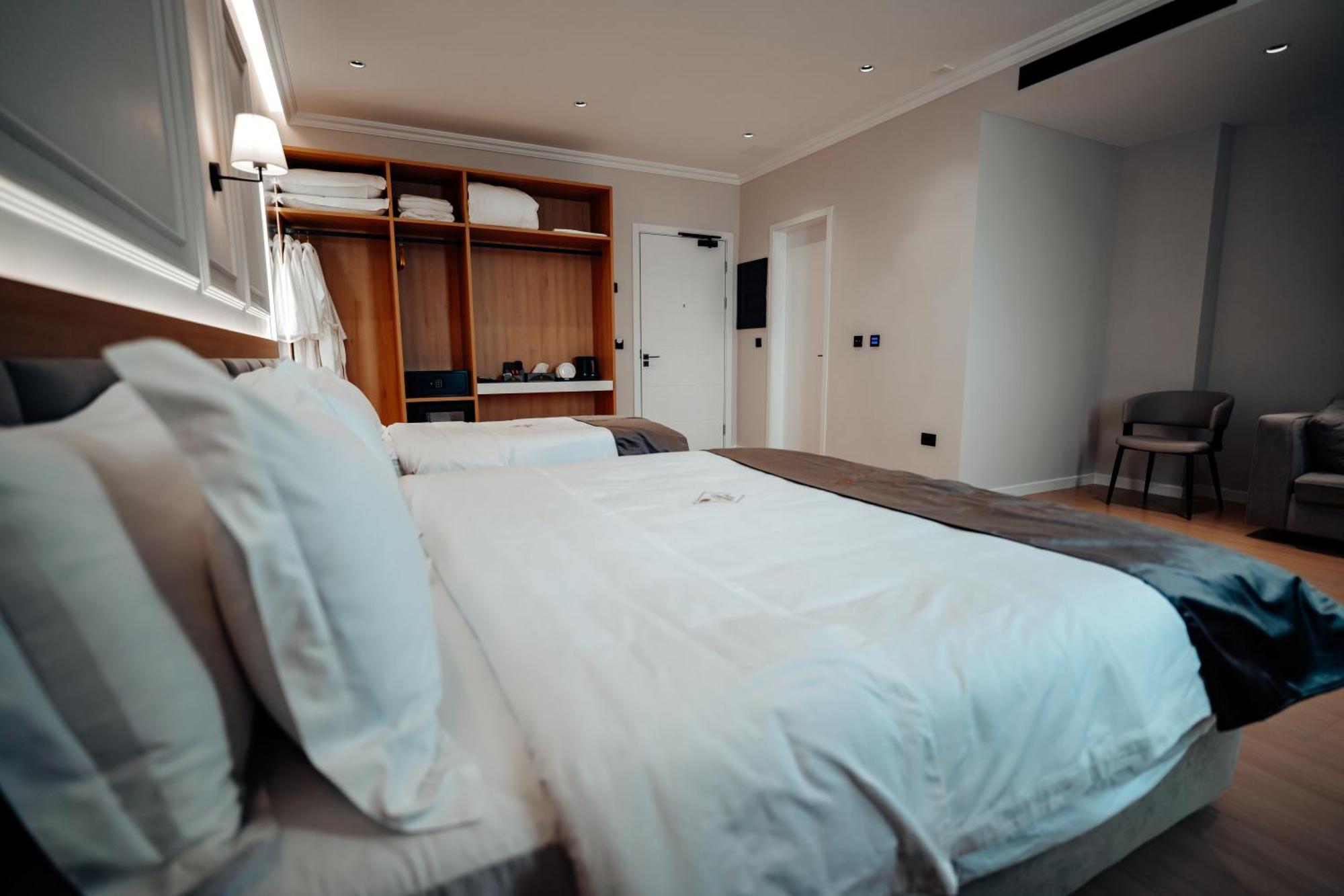 Holiday Hotel Hotel Rinas