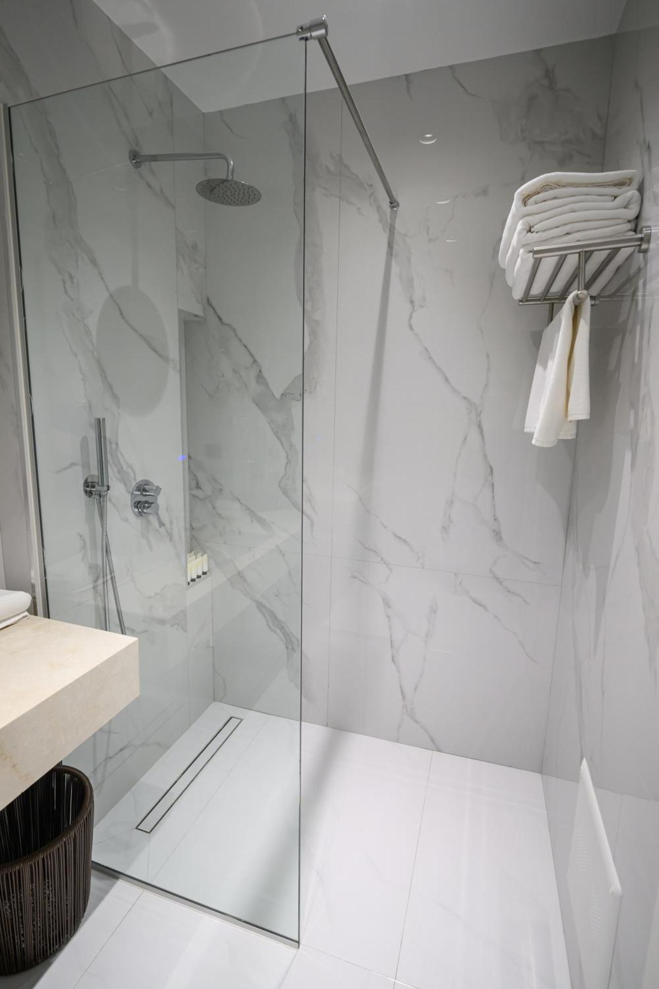 Holiday Hotel 4* Rinas
