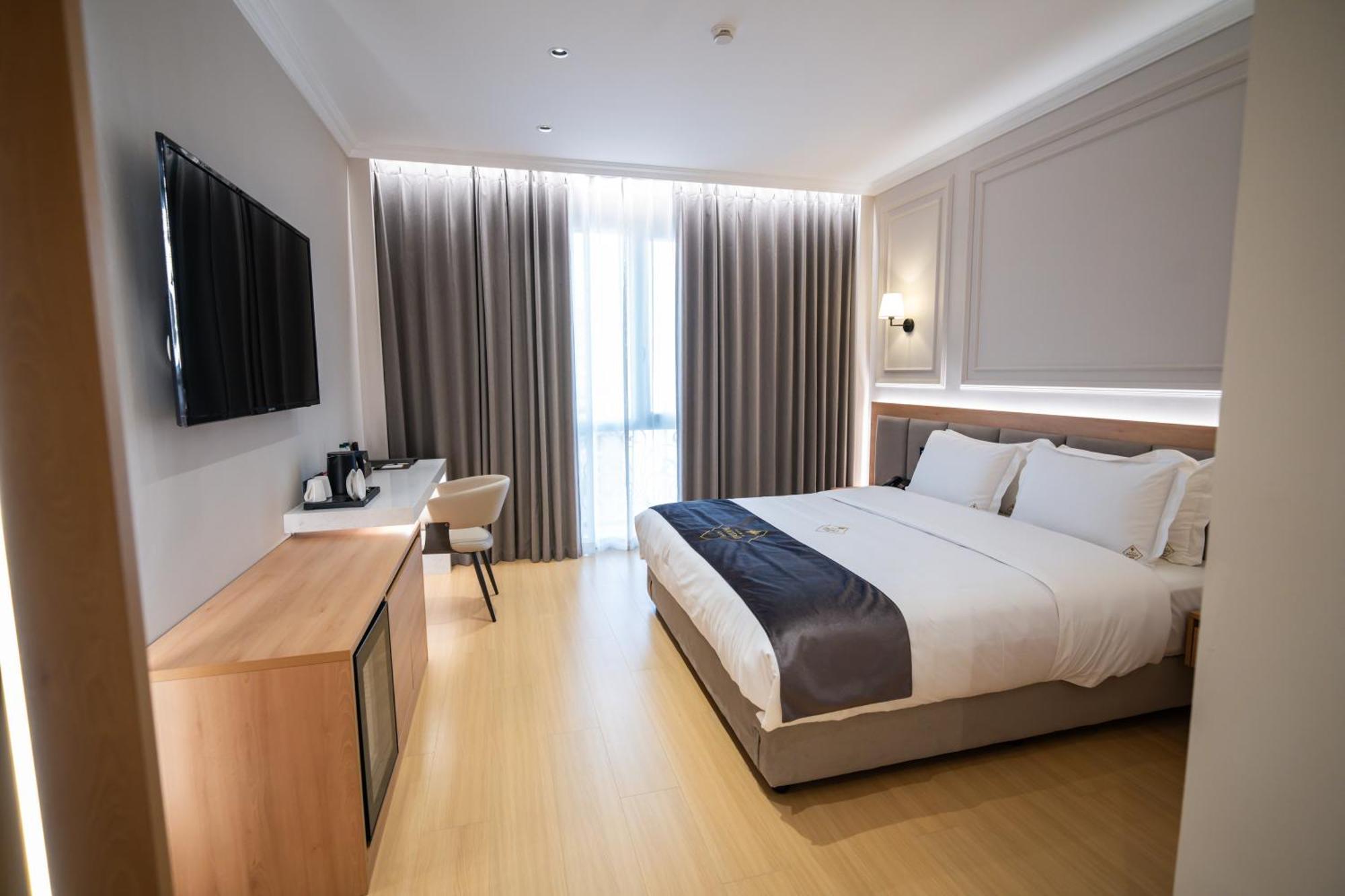 Holiday Hotel 4* Rinas